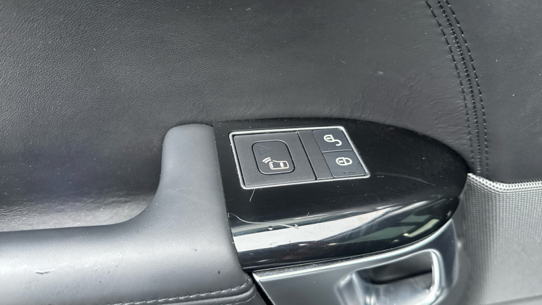 Land Rover Range Rover Sport 3.0 SDV6 Autobiography Dynamic 5dr Auto Diesel Estate